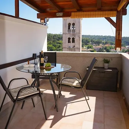 Guest house Castello 3*