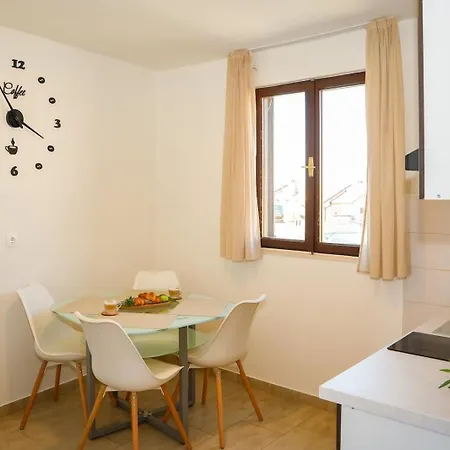 Castello Guest house