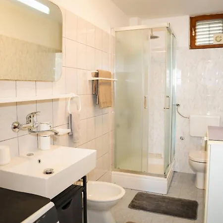 Castello Guest house